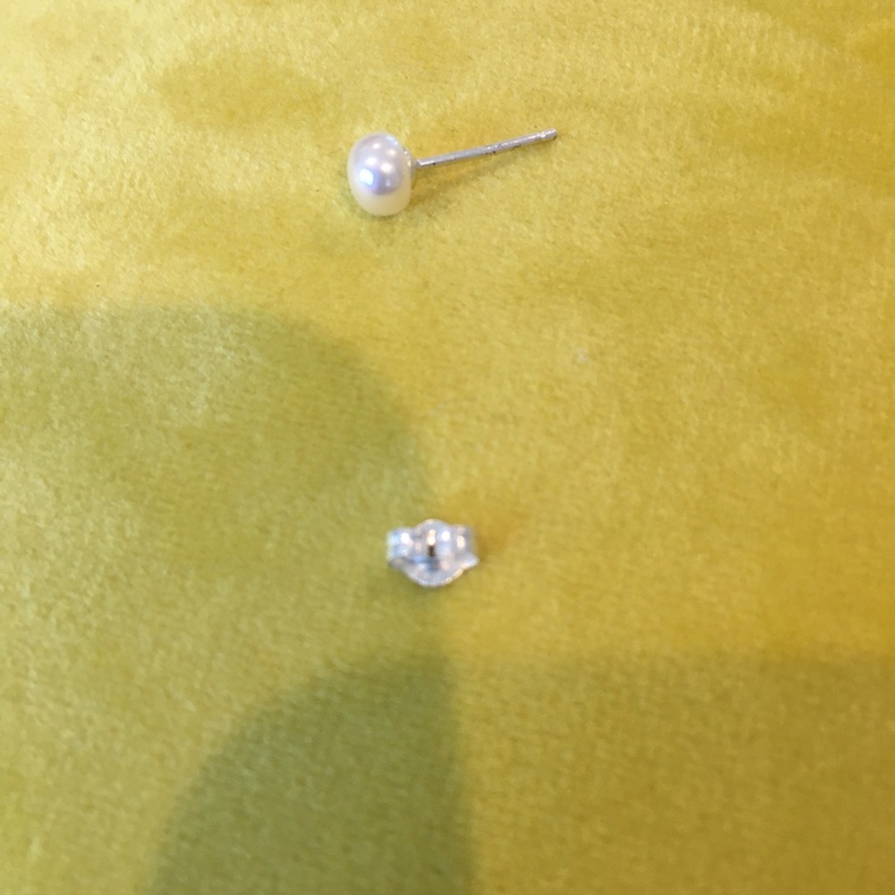 Freshwater Pearl Bracelet +Earrings (SW) - Picture 3 of 9